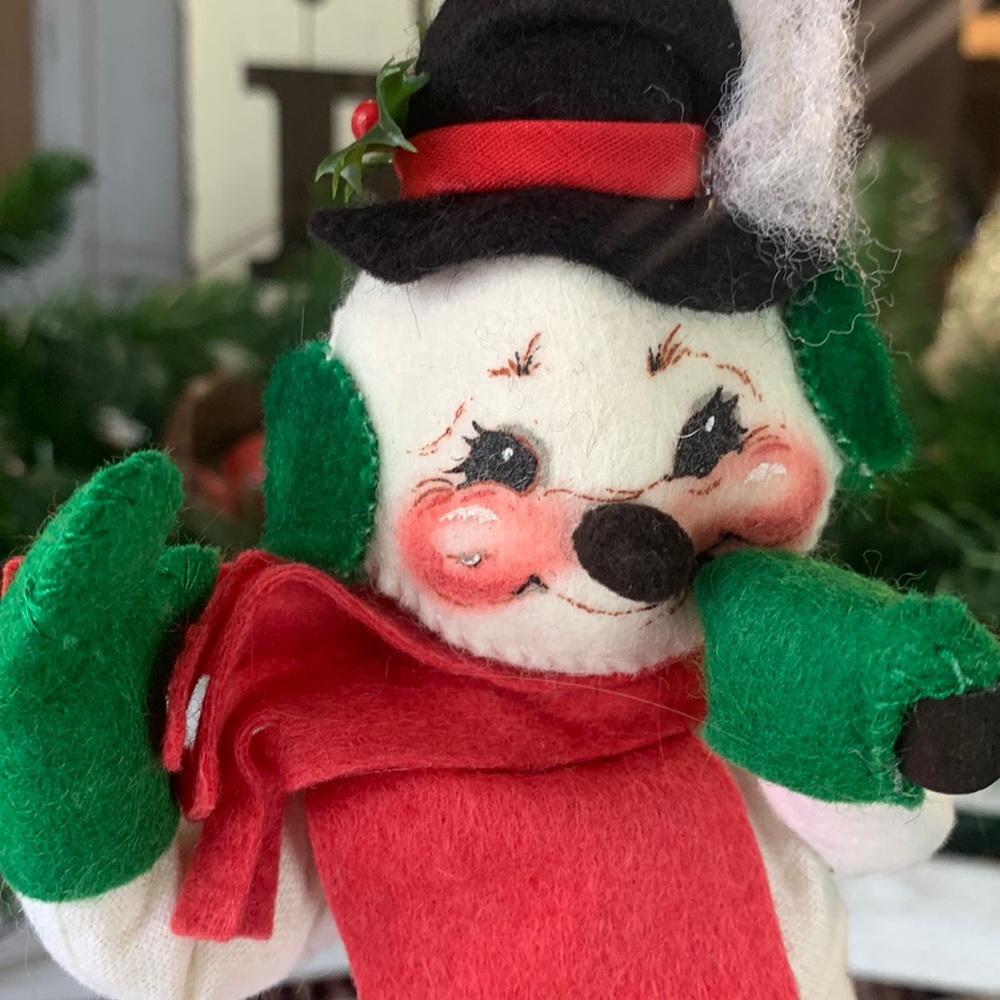 Annalee 1990 Snowman Eyes Open with Scarf and Pipe 7505
